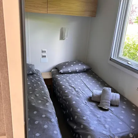 Holiday park H147-mobilhome Cosy 2 4 Personnes 5 Etoiles *